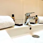 Max & Moritz Apartment